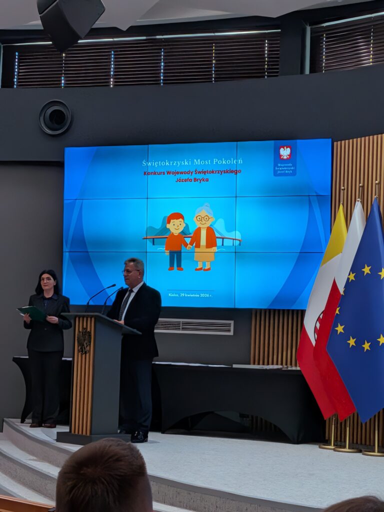 Przedstawiciele fundacji podczas gali integracyjnej