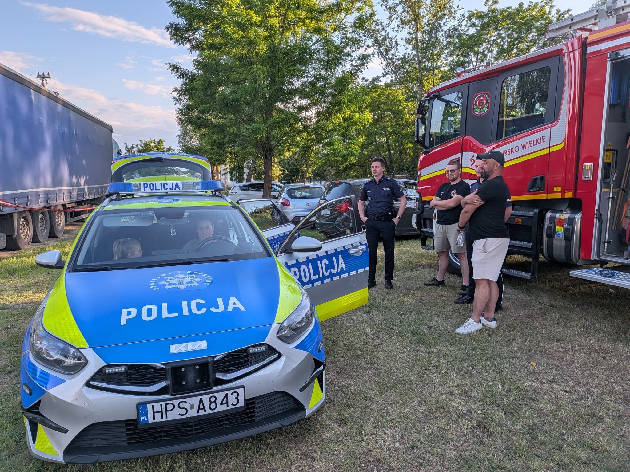 Policja i straż pożarna podczas Dnia Dziecka 2026